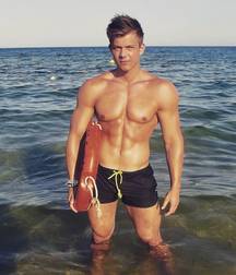 Beach hotties 2 5d87745cf15cf.jpg