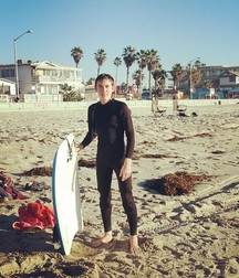 Surfer hotties 3 5d877da841f1e.jpg