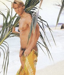 Jocks and beach boys 5d8b6ea48fc2a.jpg