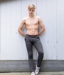 Jocks and beach boys 5d8b6eac54280.jpg