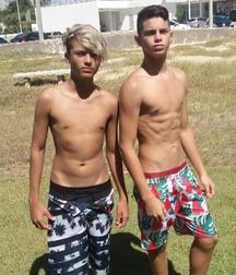Shirtless bois 5d8b705c08ffe.jpg