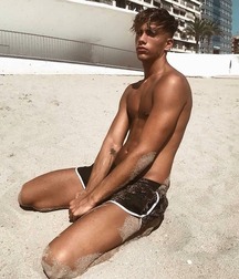 Twinks 179 5d8cfb03dc5d3.jpg