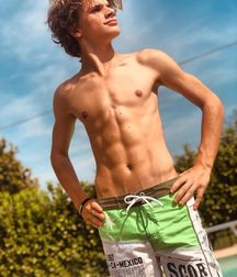 Twinks 179 5d8cfb13041b9.jpg