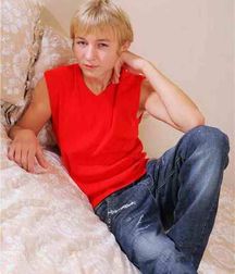 Blonde boy Arkadi 5d8e8aec5a458.jpg