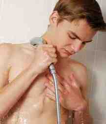 Cutie in bathroom 5d8f6966b3508.jpg