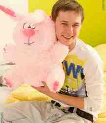 Johnny and his bunny 5d9125509d8fe.jpg