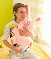 Johnny and his bunny 5d912563f2a45.jpg