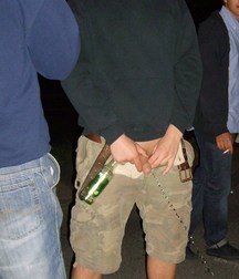 Boys pissing 6 5d9284b4e364c.jpg