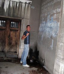 Boys pissing 6 5d9284cb02155.jpg