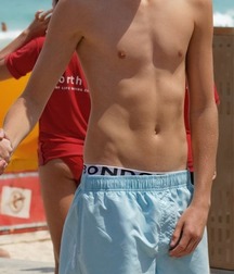 Twinks in the sun 5d9647763d35f.jpg