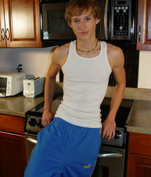 Highschool hotties 4 5d97f4647caf6.jpg