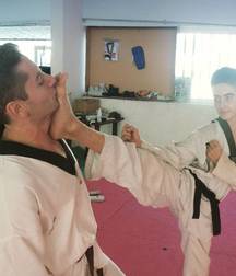 Boy fighters 5d9bad0b4c50b.jpg