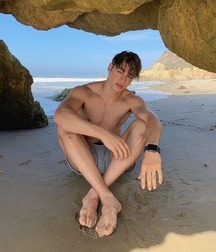 Boy mix 11 5d9c811e8055c.jpg