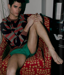Boy beauties in shorts 5d9ca3416bb15.jpg
