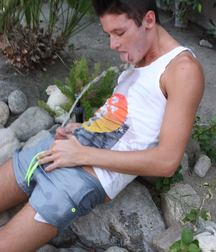 Twinks peeing 2 5d9e0241c597c.png