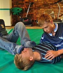 Addicted to twink feet 5da0a0f20613c.jpg