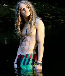 Beauty of long hair 5da0f2186f9dc.jpg