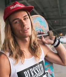 Long hair sexy beauties 5da2241751103.jpg