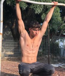 Boy beauties 10 5da24e065aa36.jpg