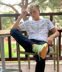 Twinks 186 5da26cd1b7bf0.jpg
