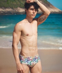 Twinks 186 5da26cf4b8f0b.jpg