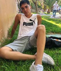 Boys in park 5da26fcab5ad5.jpg