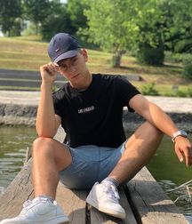 Boys in park 5da26fee3bd7f.jpg