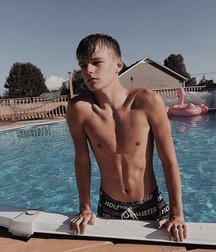 Prachtige jongens 5da2f83cad5f1.jpg