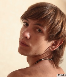 Beauty boy Igor 5da387293ad9f.jpg