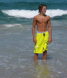 Beach and pool boys 5da4e67e84ef7.jpg