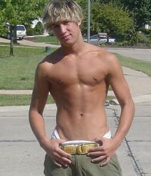 Beach and pool boys 5da4e68601b77.jpg