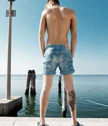 Twinks and abs 5da5afbb3e1e4.jpg