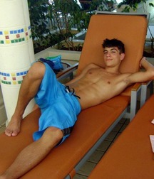 Twinks 188 5da5b0488c3d2.jpg
