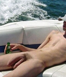 Wanna lick and suck 5da754d2804fd.jpg