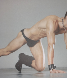 A little kinky 5da7775a0f9a3.png