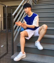 Twinks 190 5da7aa69a61a9.png