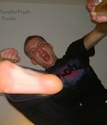 Tasty boyfeet 4 5daa3ba91b43a.jpg