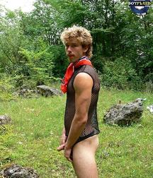 Male models 2 5dacce5973dd7.jpg
