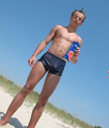 Twink bodies 5dade2d24053e.jpg