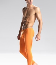 Twinks 192 5dadea470c4c2.jpg