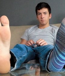 Barefoot hotties 7 5dae1dc30b853.jpg