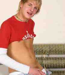 Blonde hottie Mark 5db08490976bd.jpg