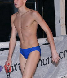 Twinks 193 5db1cb06e6351.jpg