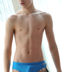 Twinks 193 5db1cb11b8c21.png