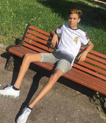 Twinks 193 5db1cb1c90054.jpg