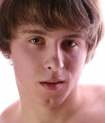 Danny 5db30c223b2a7.jpg