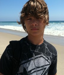 Boys hairstyle 5db335ca3dab7.jpg