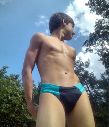 Speedo boys 9 5db382583f5ef.png