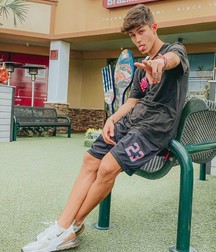 Twinks 196 5db4c568ef9f1.jpg
