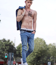 Twinks 196 5db4c57d118ba.png